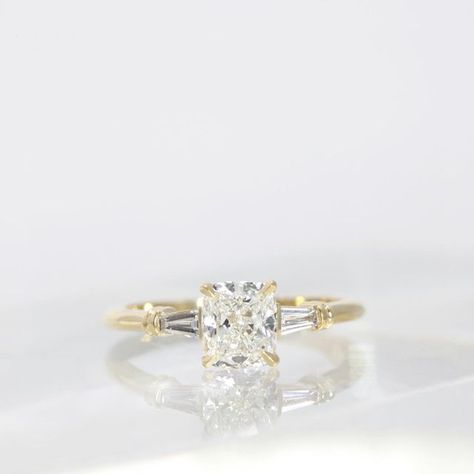 RACHEL BOSTON JEWELLERY on Instagram: "This beautiful bespoke deserves another post. Cushion cut with tapered baguette side diamonds and vintage inspired notch detailing." Baguette Engagement Ring, Dream Engagement, Dream Engagement Rings, Put A Ring On It, Baguette Diamond, Cushion Cut, Bespoke, Boston, Vintage Inspired