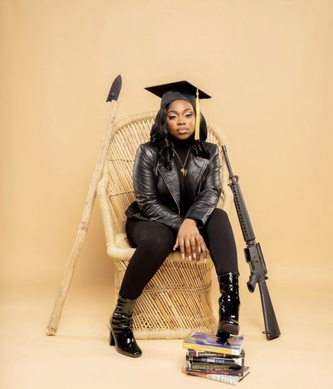 Black Panther Photoshoot Ideas, Black Power Photoshoot Ideas, Black Panther Photoshoot, Black Panther Party Photoshoot, Black Panther Party Women, Spelman College Photoshoot, Black Panther Women Civil Rights, Nursing School Graduation Party, Party Photoshoot