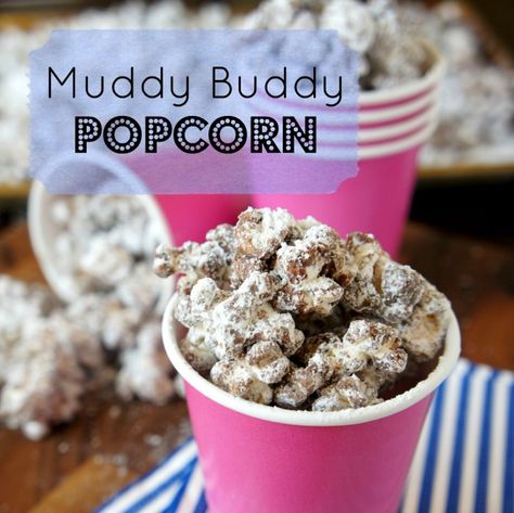 Muddy Buddy Popcorn Flavored Popcorn Recipes, Muddy Buddy, Popcorn Treats, Popcorn Snacks, Muddy Buddies, Flavored Popcorn, Gourmet Popcorn, Popcorn Recipes, Chex Mix