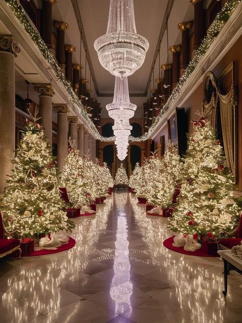 Designer Christmas Aesthetic, Plaza Hotel New York Christmas, Christmas Gala Aesthetic, Luxury Christmas Wedding, New York Christmas Decor, Luxury Hotel Christmas Decor, Christmas Decor Hotel, The Plaza Christmas, Plaza Hotel Christmas