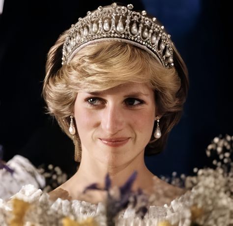 Princess Diana Queen Diana, Prins William, Prins Harry, Princess Diana Fashion, Princess Diana Photos, Princess Diana Pictures, Reine Elizabeth Ii, Diana Queen, Princes Diana