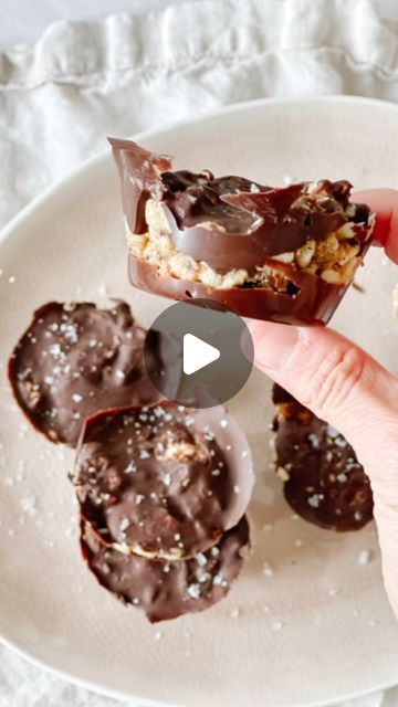 Rice Cake Healthy Recipes, Date Peanut Butter Cups, Date Peanut Butter Snickers, Peanut Butter Dates Chocolate, Chocolate Peanut Butter Frozen Yogurt Clusters, Wet Nuts Ice Cream Topping, Rice Cake Recipes, Chocolate Peanut Butter Cups, Protein Desserts