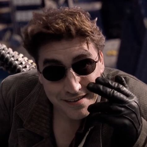 #marvel #spiderman #spiderman2 #spidermanicon #spiderman2icon #docockicon Spiderman Icons, Otto Octavius, Dr Octopus, Doc Ock, Scared Of The Dark, Marvel Aesthetic, Alfred Molina, Dc Villains, Spider Man 2