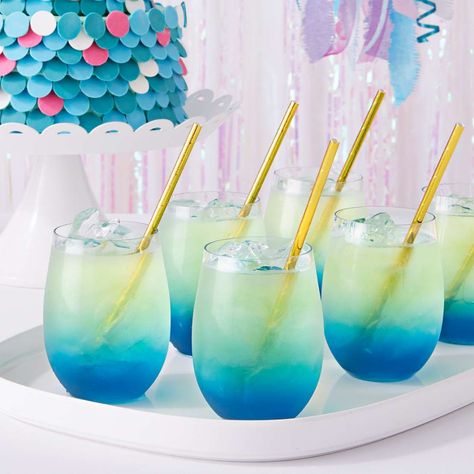 Hbd Ideas, Underwater Theme Party, Mermaid Food, Underwater Birthday, Mermaid Birthday Party Ideas, Mermaid Pool Parties, Underwater Party, Birthday Party Drinks, Ocean Birthday Party