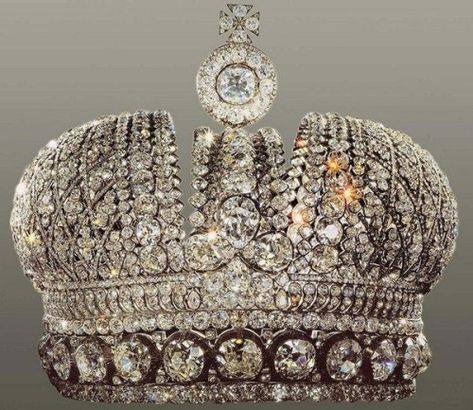 Imperial Russian Crown Jewels | Matthew's Island of Misfit Toys Russian Crown, Royal Crown Jewels, Imperial Crown, Royal Crowns, Royal Tiaras, Diamond Crown, Amber Rose, Royal Jewels, Royal Jewelry