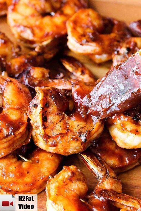 How to Make the Best-Ever BBQ Shrimp | How To Feed a Loon Bbq Shrimp Recipe, Barbeque Shrimp, Shrimp Bbq Recipes, Barbecue Shrimp, Bbq Pork Ribs, Cajun Food, Bbq Shrimp, Grilled Shrimp Recipes, Pork Rib Recipes