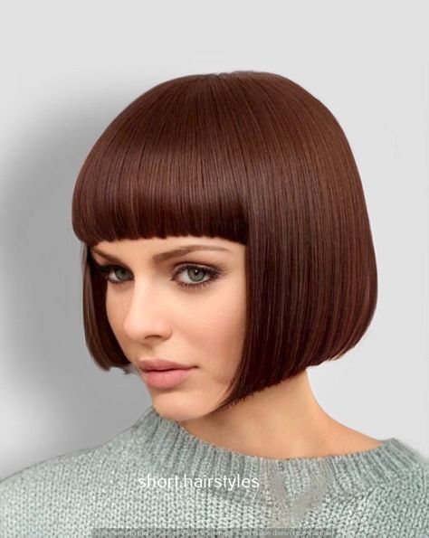 Flaunt Your Strands with Hairstyles for Thick Hair | Bold and Beautiful Short Inverted Bob Haircuts, Womens Bob Hairstyles, Inverted Bob Haircut, Easy Trendy Hairstyles, Blonde Hair Tan Skin, Hair Tan Skin, Angled Bobs, Tan Skin Blonde Hair, Inverted Bob Hairstyles