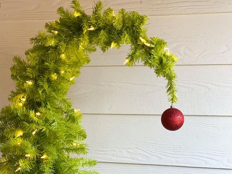 How To Make A Grinch Tree - The Shabby Tree Grinch Tree Diy, Christmas Tree Teepee, Tree Teepee, Christmas Tree Grinch, Make A Grinch, Grinch Craft, Grinch Diy, Red Ball Ornaments, Grinch Tree