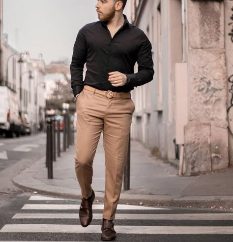 Tan Pants Outfit, Black Shirt Outfit Men, Men Formal Outfit, Brown Pants Men, Black Shirt Outfits, Khaki Pants Outfit, Beige Hose, Khakis Outfit, Formal Attire For Men