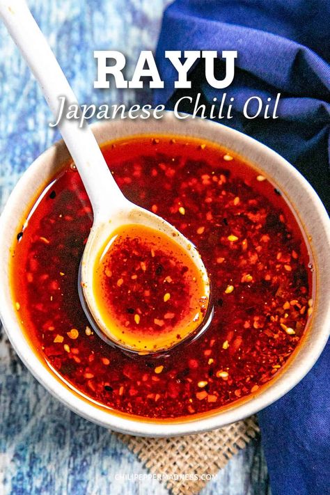 Japanese Rayu, aka La-yu, is a pungent chili oil made by infusing sesame oil with spicy chilies and other aromatics, a popular dipper and condiment. Sesame Oil Recipes, Chili Oil Recipe, Edamame Recipes, Chili Pepper Recipes, Japanese Sauce, Homemade Hot Sauce, Homemade Sauce Recipes, Spicy Chicken Recipes, Hot Sauce Recipes