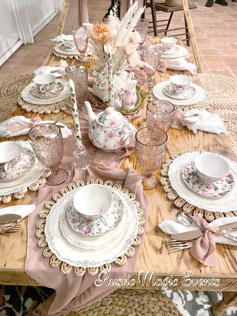 Tea Party Table Settings Ideas, Rustic Tea Party, Table Settings Ideas, Ideas For The Garden, Tea Party Table Settings, Outdoor Tea Parties, Elegant Tea Party, Tea Table Settings, Adult Tea Party