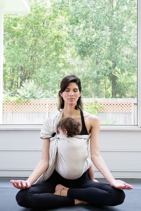 Photo Yoga, Baby Yoga, Tai Chi Chuan, Yoga Mom, Prenatal Yoga, Attachment Parenting, Yoga Photography, Yoga For Kids, Yoga Lifestyle