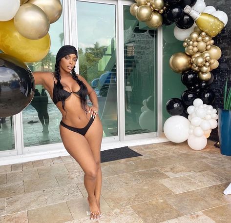 Hello 40, Porsha Williams, Black And Gold Balloons, Real Housewives Of Atlanta, Housewives Of Atlanta, Real Housewives, 40th Birthday, Reality Tv, Favorite Celebrities