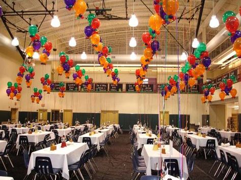 how to decorate a gym for a party - Graduation Gym Decorations, Gym Party Decorations, Hollywood Graduation, Gym Wedding Reception, Baby Ram, Gym Party, Football Banquet, Balloon Centerpiece, 60th Bday