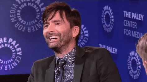 David Tennant Laughing, Media Center, Light Of My Life, Tom Hiddleston, I Don T Know, Random Things, A Good Man, Gif, Media