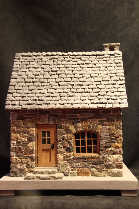 miniature stone house Stone House Ideas, Funny Birdhouses, Stone Cottages Interior, Case In Pietra, Stone Cottages, Miniature Things, Clay Houses, Cottage Interior, Glitter Houses