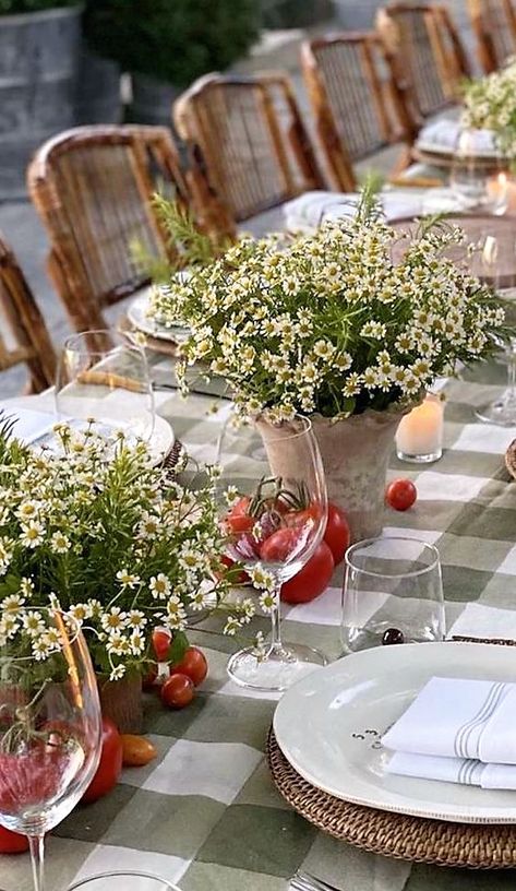 Summer Dinner Party, Italian Dinner Party, Italian Party, Welcome Dinner, Outdoor Dinner Parties, Dinner Party Summer, Dinner Party Table, Tafel Decor, Dinner Table Setting