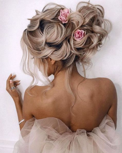 Romantic Wedding Hair, Fairy Hair, Fairy Wedding, Wedding Hair Flowers, Jolie Photo, Wedding Hair And Makeup, Latest Hairstyles, Bride Hairstyles, Gorgeous Hair