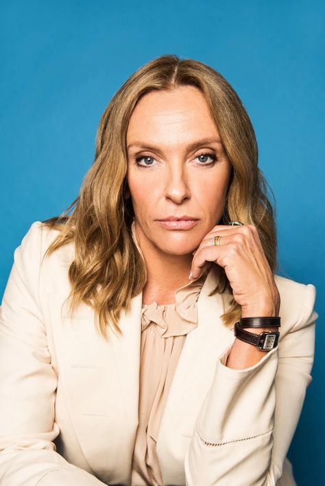 Toni Collette - PORTFOLIO – Graphics Metropolis – Irvin Rivera Photographer Toni Colette, Sybill Trelawney, Toni Collette, Hollywood Glamor, Female Character Inspiration, Badass Women, Famous Women, Gilmore Girls, Nicki Minaj