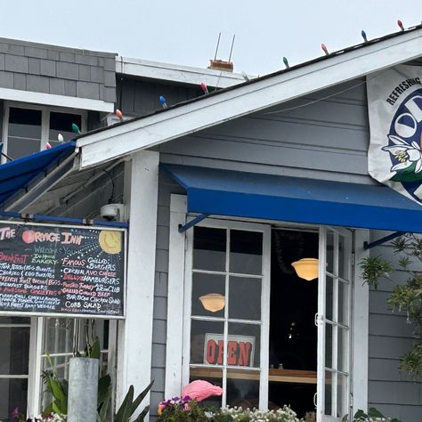 The Orange Inn in Laguna Beach is a yummy slice of Southern California magic you won't want to miss! Copy this link to discover more about it: https://www.lagunaliz.com/post/discovering-the-orange-inn-laguna-beach-s-secret-treasure #lagunabeach #lagunabeachlocals #lagunabeachliving Beach Living, Laguna Beach, Southern California, To Miss, Things To Do, California, Orange