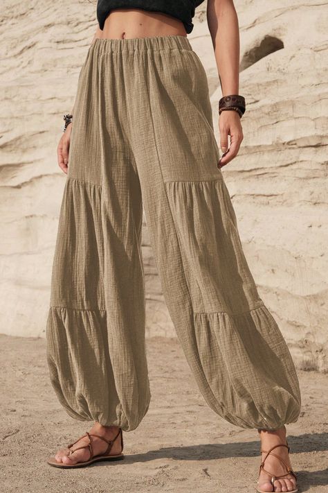 Styling Harem Pants, Arabic Pants, Dnd Outfits, Haram Pants, Arab Style, Genie Pants, Bohemian Pants, Grandma Fashion, Earthy Outfits