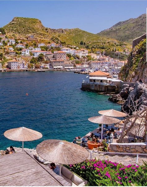 Greece Holidays, Hydra Greece, Hydra Island, Kiyomizu Dera, Blue Nature, Greece Islands, Destination Voyage, Vacation Places, Sea Blue