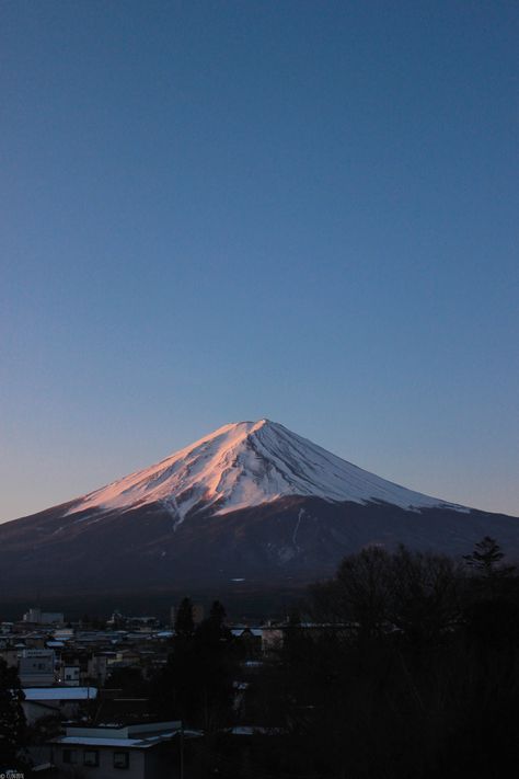 Mountain Fuji Aesthetic, Mount Fuji Japan Aesthetic, Mountain Fuji Wallpaper, Mount Fuji Japan Photography, Fuji Mountain Wallpapers, Mt Fuji Japan Wallpaper, Mt Fuji Aesthetic, Mt Fuji Wallpaper, Mount Fuji Aesthetic