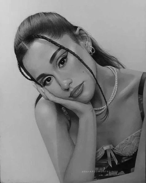 Ariana Grande Painting, Ariana Grande Portrait Reference, Ariana Grande Simple Drawing, Ariana Grande Drawings Sketches, Ariana Grande Art Drawing, As Drawings Ariana Grande, Ariana Grande Outfits Casual, Ariana Grande Portrait Drawing, Ariana Grande Drawings