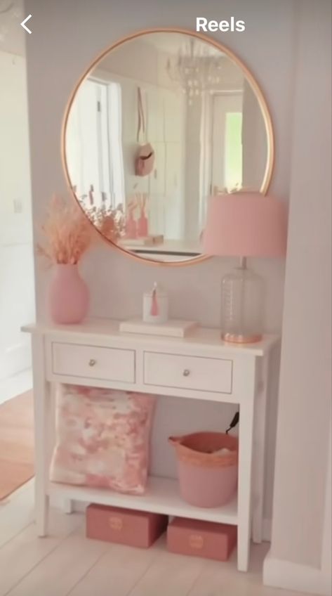 Pink White And Gold Apartment, Pink Entryway Ideas, Girly Entryway Ideas, Pastel Entryway, Pink Entryway, First Apartment Essentials, Girly Apartment Decor, First Apartment Decorating, Apartment Living Room Design