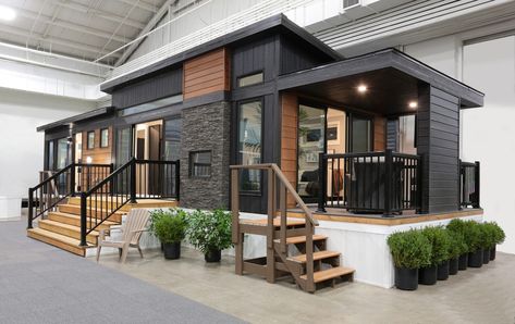 Tiny House Big Living, Casa Hobbit, Park Model Homes, Container House Plans, Modern Tiny House, Container House Design, Tiny House Cabin, Tiny House Living, Tiny House Plans