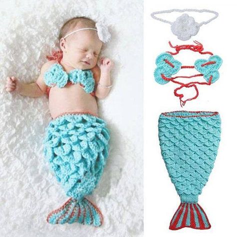 (75) Facebook Toddler Mermaid Costumes, Crochet Baby Mermaid Tail, Baby Mermaid Costumes, Mermaid Sleeping, Baby Mermaid Outfit, Baby Mermaid Tail, Baby Mermaid Crochet, Newborn Mermaid, Costume Crochet