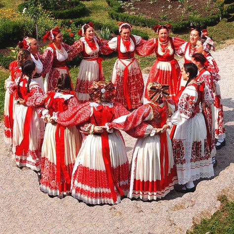 Posavina Croatia Culture, Croatian Folklore, Croatian Culture, Croatia Pictures, Wallpaper Violet, Iphone Wallpaper Violet, Cultural Clothing, Folklore Fashion, Slavic Culture