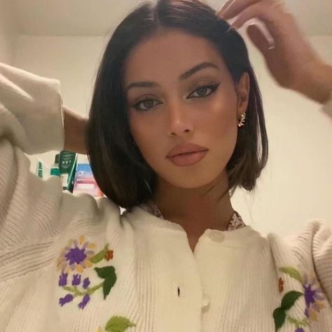 Cute Simple Hairstyles, Cindy Kimberly, Short Hair Styles Easy, Pretty Makeup, Hair Looks, Hair Goals, Hair Trends, New Hair, Short Hair Cuts