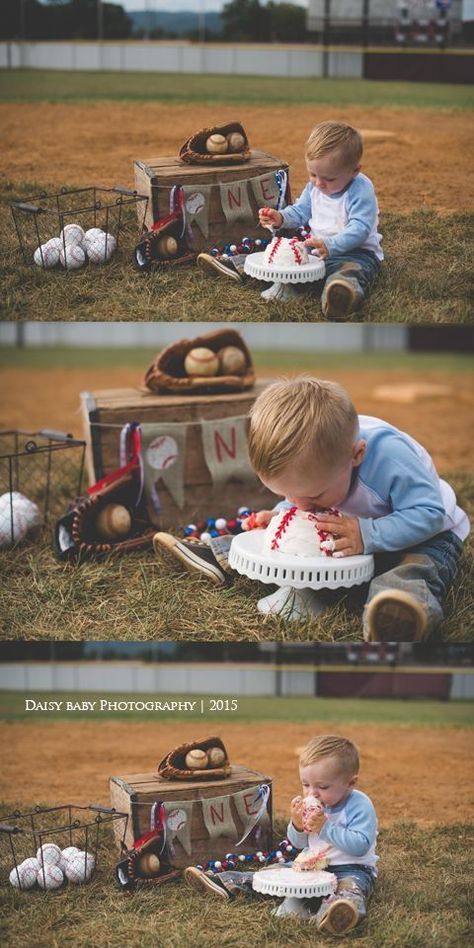 Beauty Fotografie, Baseball Theme Birthday, Baseball First Birthday, Baseball Cake, Boys First Birthday Party Ideas, 1st Birthday Pictures, Baby Boy 1st Birthday Party, 1st Birthday Photoshoot, First Birthday Pictures