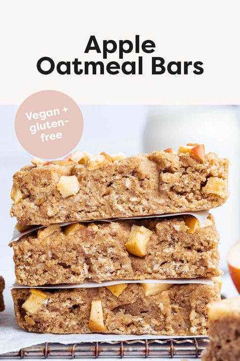 These healthy apple oatmeal bars are made with wholesome ingredients and studded with fresh apple chunks. They're kid-friendly, portable and perfect for meal prep. Vegan + gluten-free. Apple Oat Bars Healthy, Healthy Apple Bars Recipes, Applesauce Oat Bars, Healthy Apple Oatmeal, Uc Diet, Apple Granola Bars, Fwtfl Recipes, Apple Bar Recipes, Healthy Apple Recipes