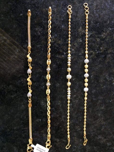 Bracelets Gold Simple For Women, Necklace Name Design, Gold Bracelet Designs, Temple Jewellery Earrings, Gold Bracelet Simple, Bridal Necklace Designs, Gold Bangle Set, Ladies Bracelet, Gold Bridal Jewellery Sets