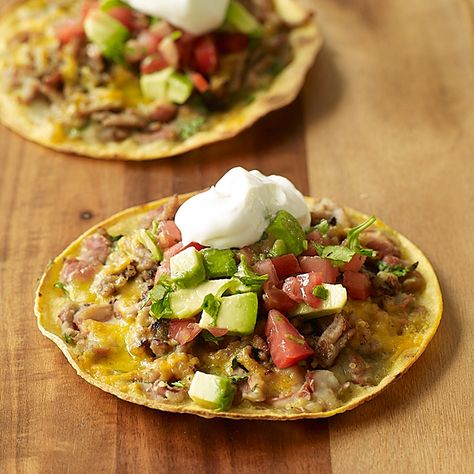 Chicken and Black Bean Tostada Recipe | Weight Watchers Weight Watchers Mexican, Bean Pizza, Weight Watcher Dinners, Mexican Chicken, Ww Recipes, Black Bean, Fajitas, Weight Watchers Meals, I Love Food