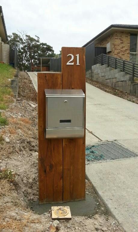 brackets - How to support 2 x 10 on concrete? - Home Improvement Stack Exchange Letterbox Ideas, Letter Box Design, Mailbox Landscaping, Diy Mailbox, Unique Mailboxes, Custom Mailboxes, Modern Mailbox, House Letters, Mailbox Design