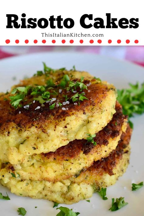 Risotto Cakes are a creamy and crispy pan fried treat that's ready in just minutes. This recipe is made with just a few ingredients and is a great way to use up any leftover risotto. Best Italian Salad, Ricotta Desserts, Party Food Simple, Simple Seafood Recipes, Leftover Risotto, Italian Risotto, Risotto Cakes, Risotto Alla Milanese, Italian Seafood