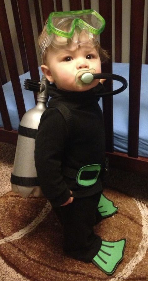 Baby Scuba Diver Costume, Brooklyn Halloween, Diver Costume, Scuba Diver Costume, Karneval Diy, Baby Kostüm, 1st Halloween, Holiday Inspo, Baby Costume