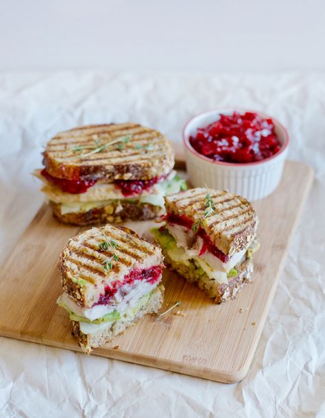 Avocado Panini, Turkey Panini, Cranberry Turkey, Delicious Food Recipes, Turkey Cranberry, Turkey Leftovers, Cranberry Chicken, Cranberry Relish, Cranberry Chutney