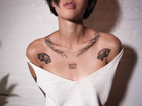 Chest Tattoo Girl, Spiderbite Piercings, Clavicle Tattoo, Symmetrical Tattoo, Bone Tattoos, Cool Chest Tattoos, Chest Tattoos, Chest Tattoos For Women, Inspiration Tattoos