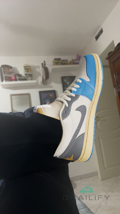 Air Jordan 1 Low Unc, Jordan 1 Low Unc, Jordan Unc, Air Jordan 1 Low, Jordan 1 Low, Nike Sneakers, Air Jordan 1, Try On, Jordan 1