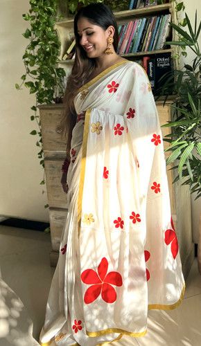 Pranaah collection - hand-woven off-white saree with floral motifs Kasavu Half Saree, Onam Dress, Onam Outfits, Onam Saree, Off White Saree, Kasavu Saree, Fabric Paint Diy, Sari Design, Floral Saree