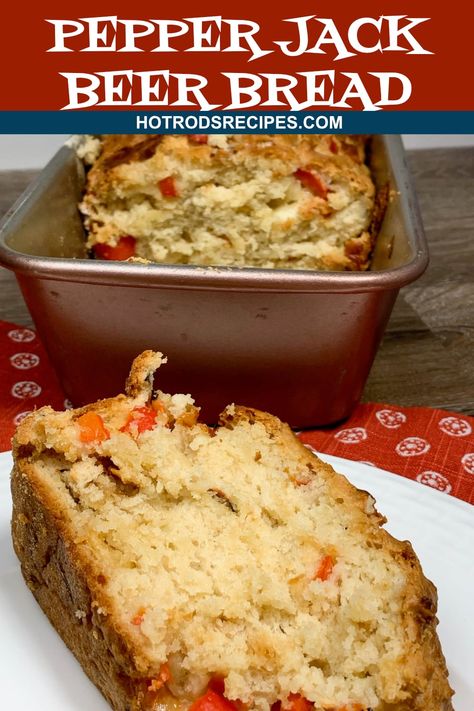 Pepper Jack Beer Bread Bun Recipes, Southwest Recipes, Beer Bread Recipe, Tasty Bread Recipe, Homemade Bread Recipes Easy, Homemade Bread Easy, Recipes Bread, Best Bread Recipe, Beer Bread