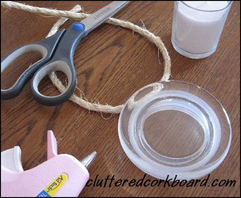 Candle Lids Crafts, Repurpose Yankee Candle Jars, Reuse Candle Jars, Decorating Candle Jars, Candle Lids, Candle Jar Lids, Yankee Candle Jars, Candle Crafts, Candle Jar Diy