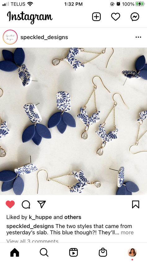 Blue And White Polymer Clay Earrings, Ceramic Bead Jewelry, Diy Earrings Easy, Handmade Ceramic Jewelry, Fimo Jewelry, Flower Resin Jewelry, Polymer Clay Flower Jewelry, Diy Earrings Polymer Clay, Polymer Clay Jewelry Tutorials