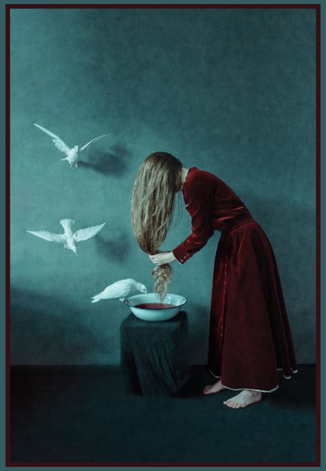 Laura Makabresku, Bird People, Pre Raphaelite, High Art, Creative Portraits, Spiritual Art, Painting Photos, Surreal Art, Wall Artwork