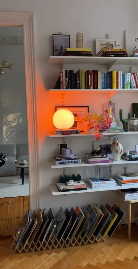 Shelves High On Wall, Shelves Next To Bed, Cabinet With Shelves Above, Funky Bookshelves, Tiny Entrance Hall Ideas, Book Shelves Aesthetic, Apartment Shelves, Bookshelves Ideas, Regal Design