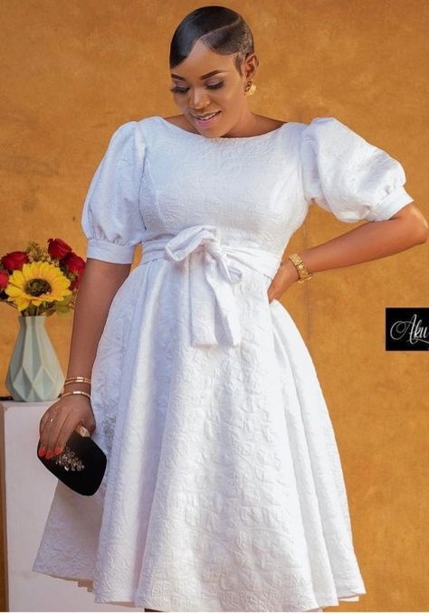 African Dresses For Women Church, Empress Clothing, African Kids Clothes, Ghanaian Wedding, White Lace Dress Short, Lace Dress Classy, White Outfits For Women, Fancy Short Dresses, White Dress Styles